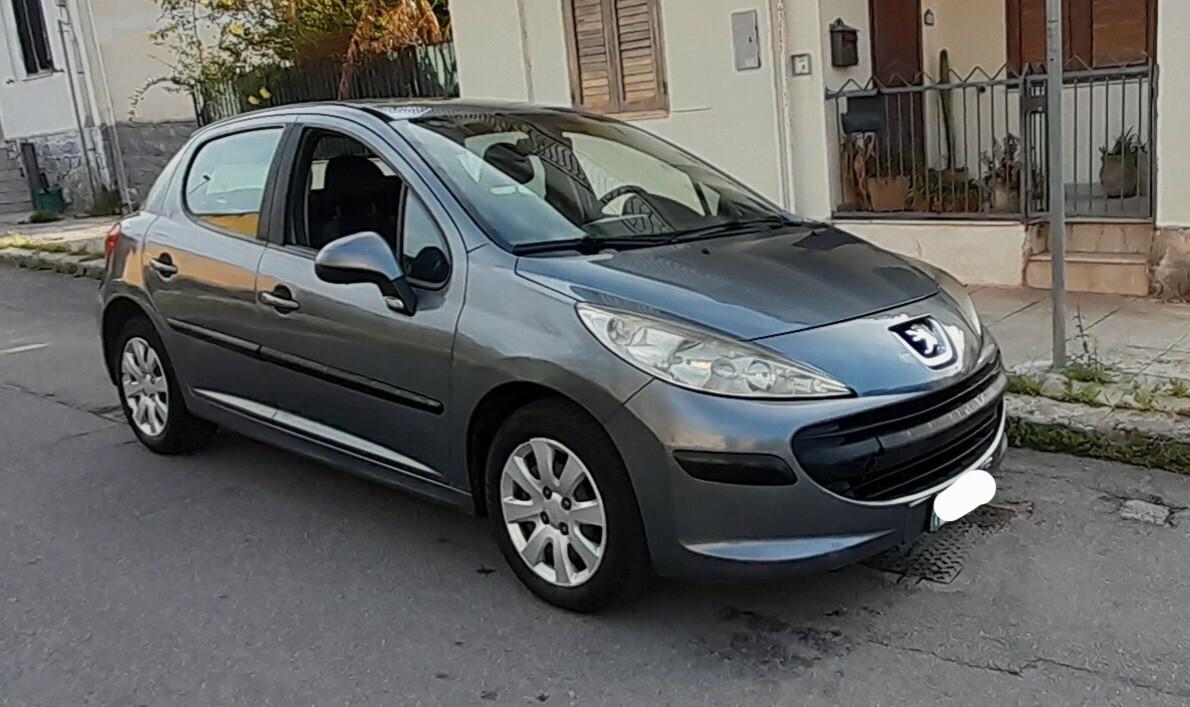 Peugeot 207 1.4 8V 75CV 5p. Energie Sport ECO GPL
