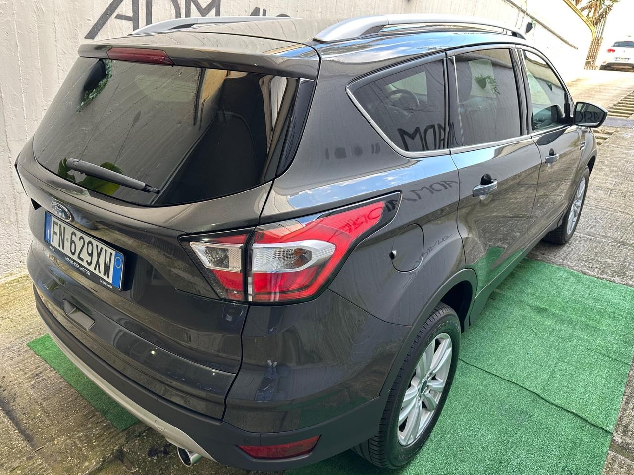 Ford Kuga TITANIUM