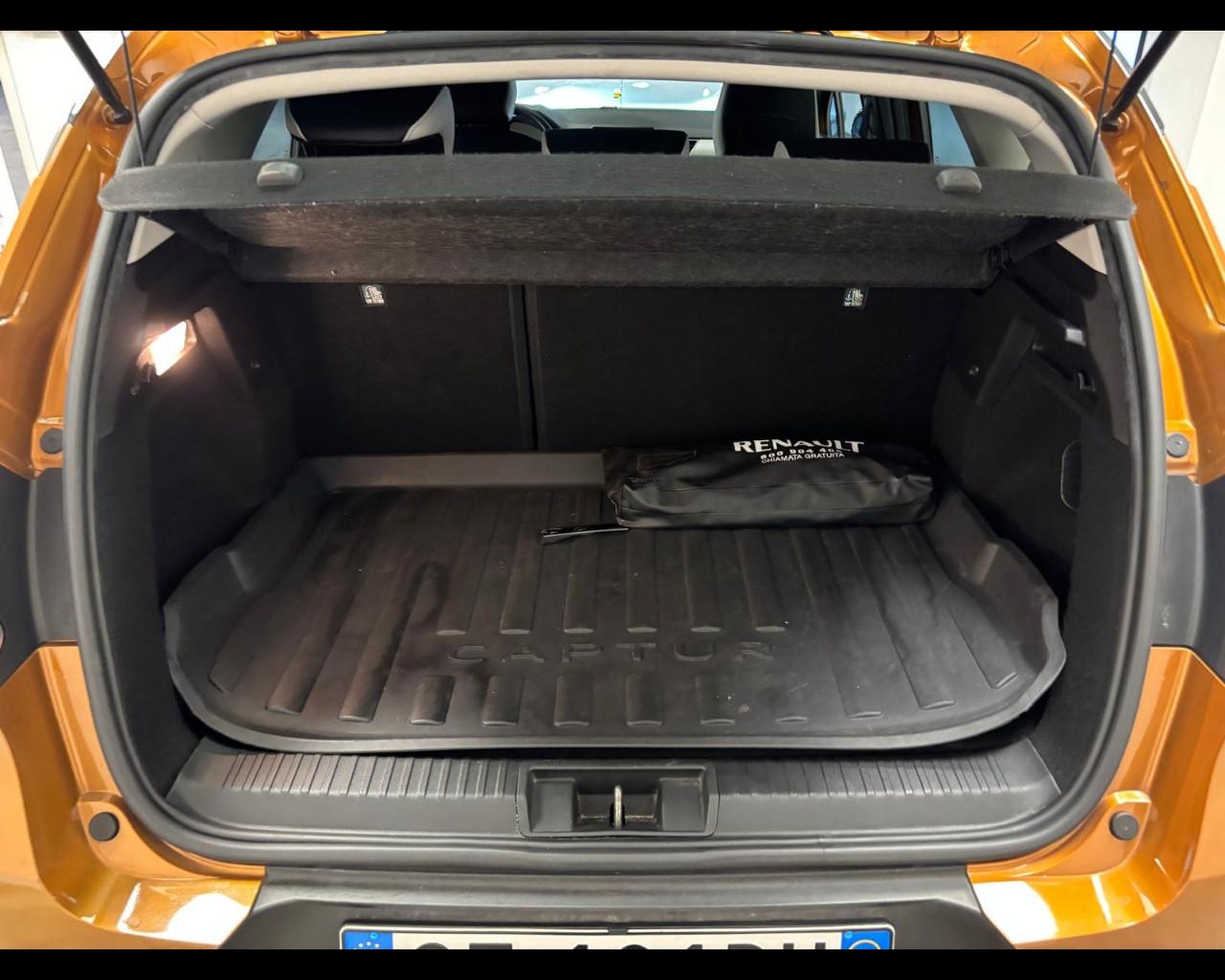 RENAULT Captur II - Captur 1.0 tce Intens 90cv my21