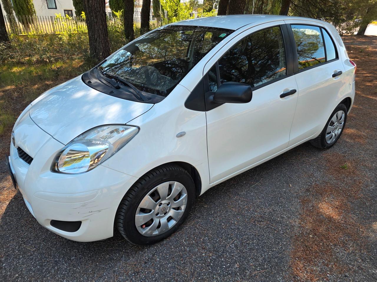Toyota Yaris 1.0 BENZINA 5 PORTE SOL
