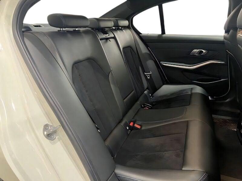 BMW Serie 3 320i Msport