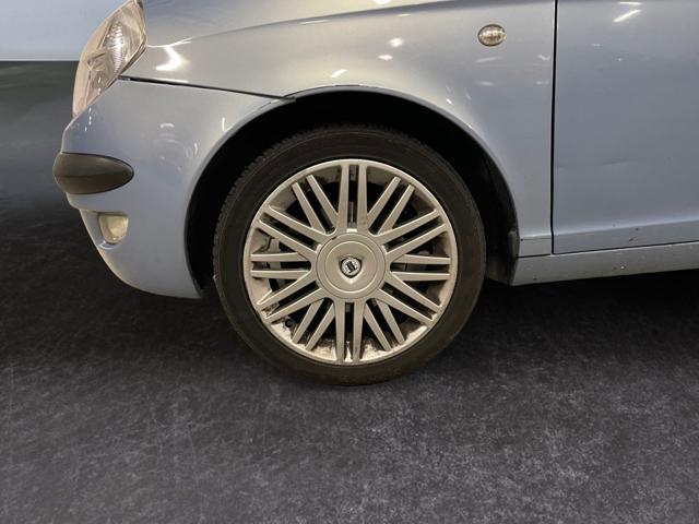 LANCIA Ypsilon 1.4 16V Argento X NEOPATENTATI