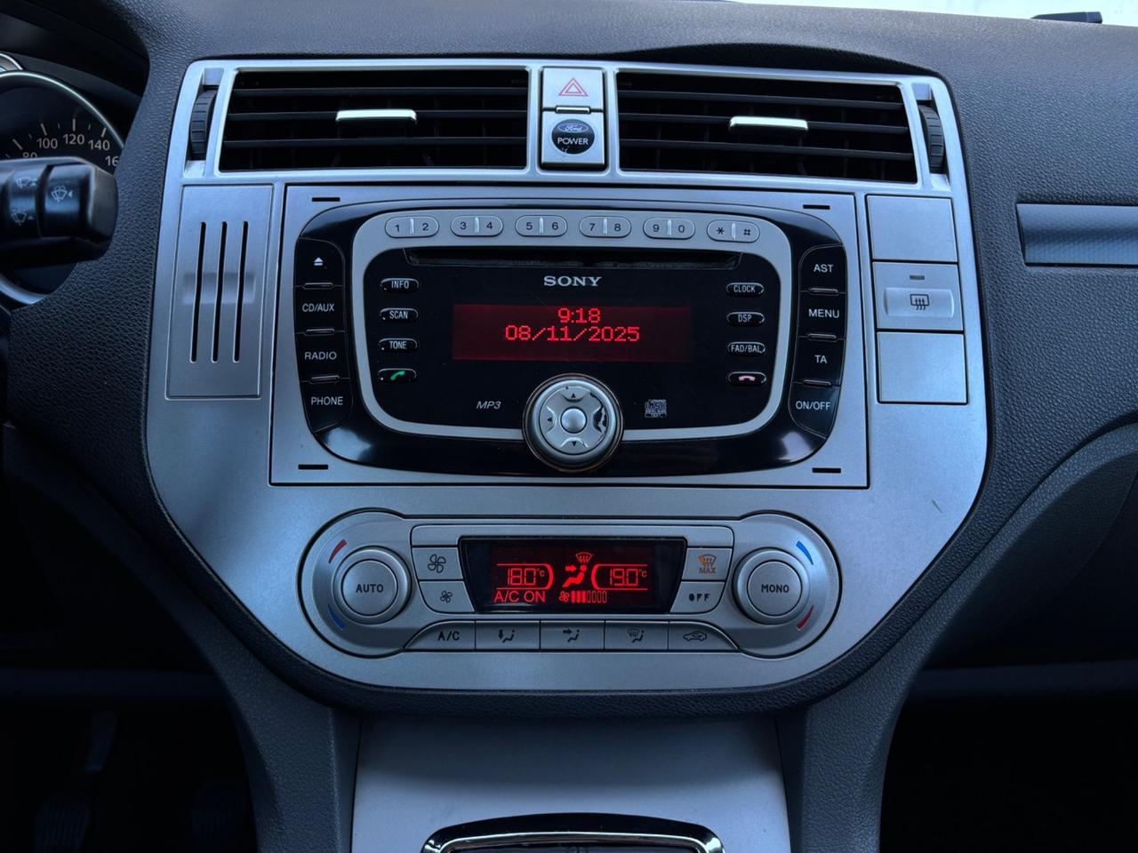 Ford Kuga 2.0 TDCi 4x4. Garanzia. Neopatentati