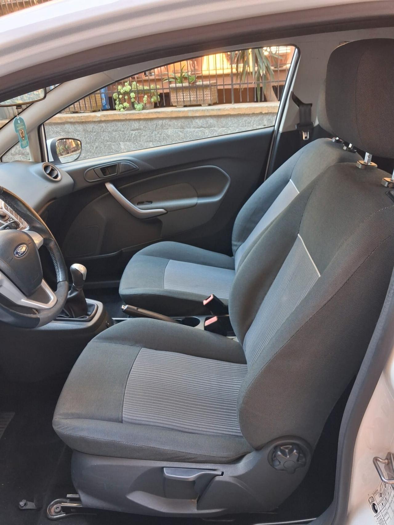 Ford Fiesta 1.4 GPL 2010