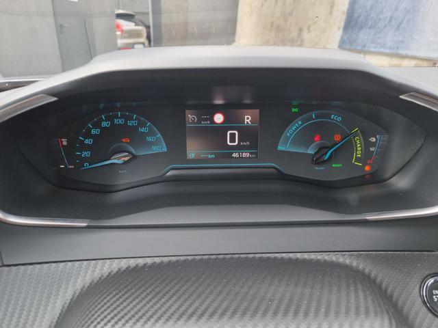 PEUGEOT 2008 motore elettrico 136 CV Allure