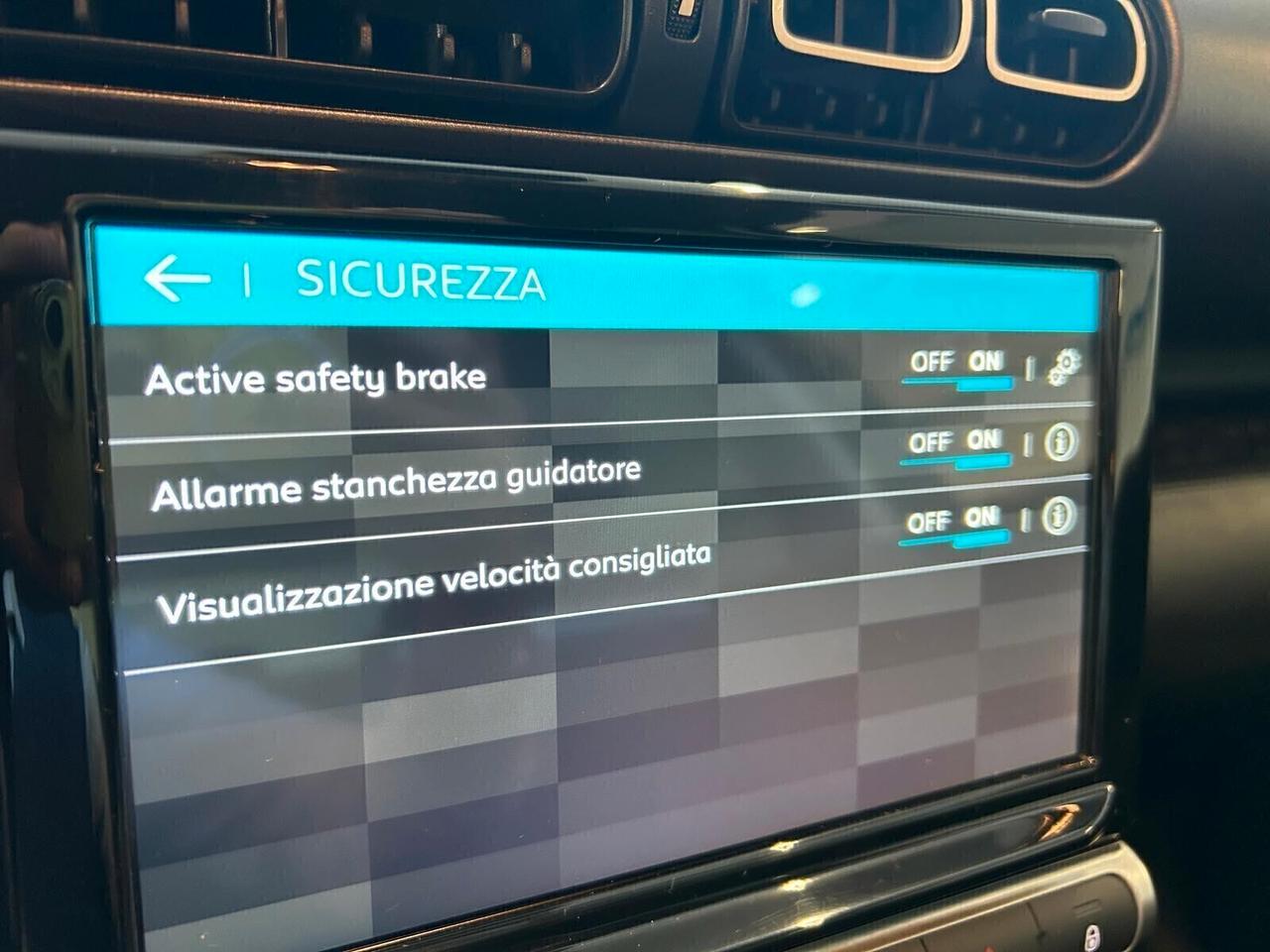 Citroen C3 Aircross MAX PureTech 110 6mt SPOTICAR