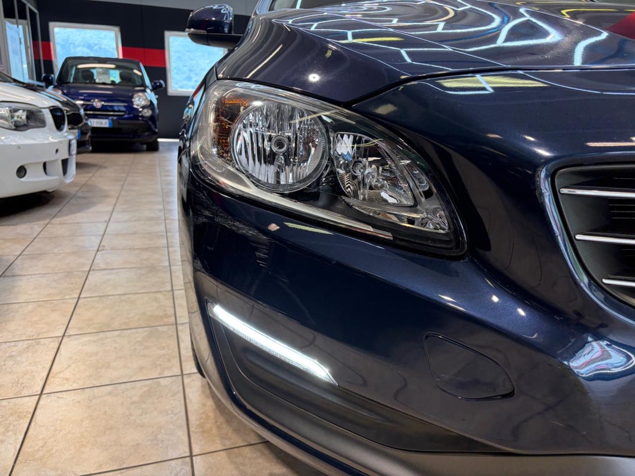 Volvo S60 D4 R-design Momentum unico proprietario