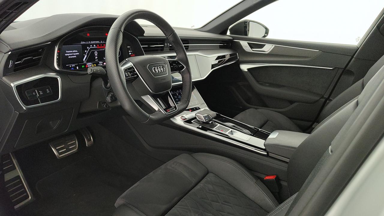 AUDI RS6 Avant 4.0 mhev performance quattro tiptronic