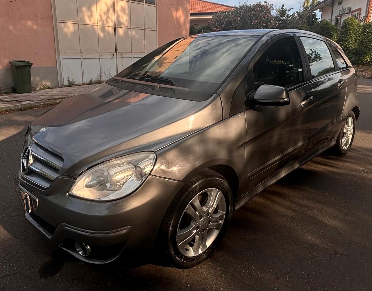 Mercedes-benz B 180 CDI Chrome