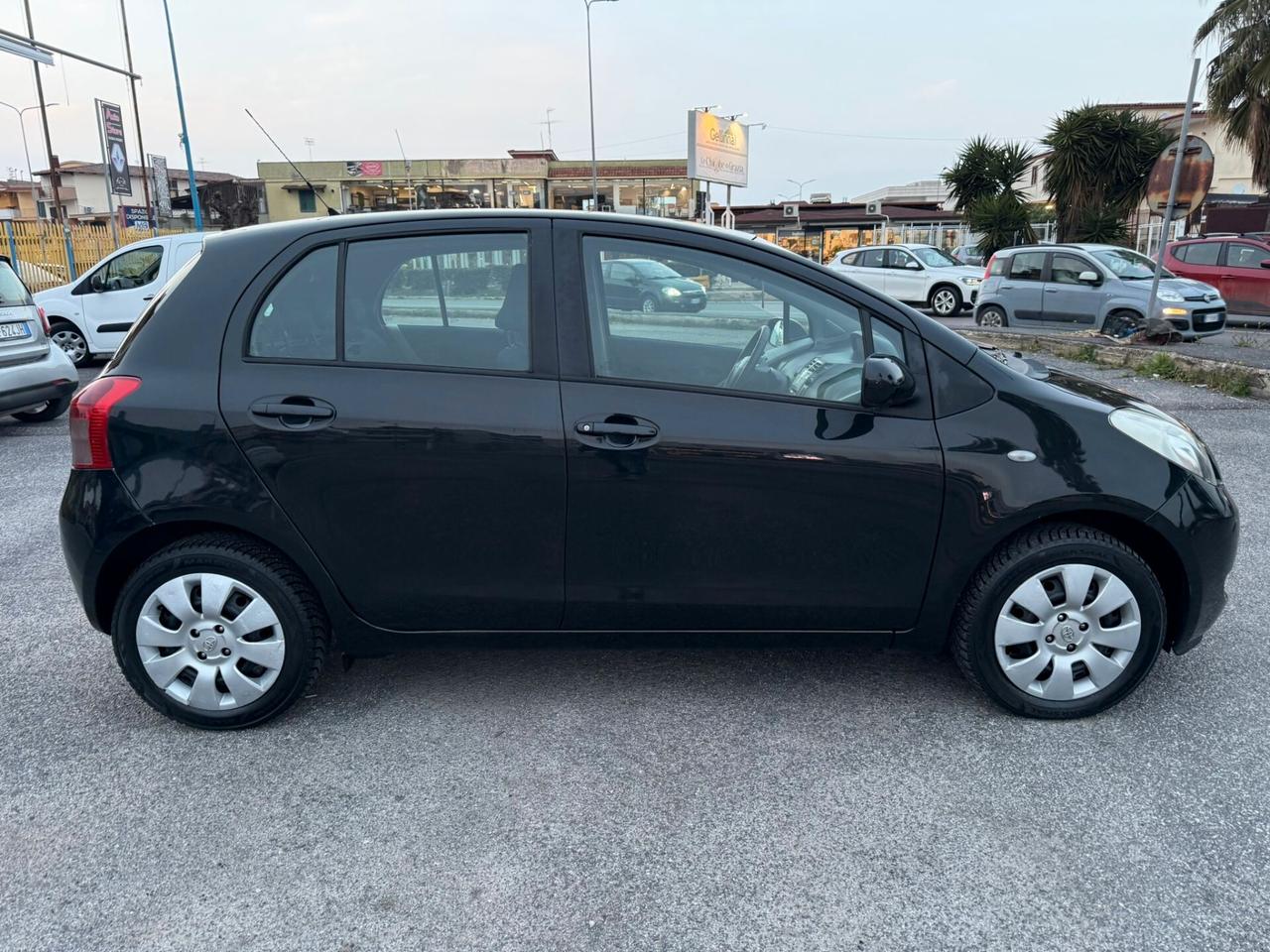 TOYOTA YARIS 5PORTE 1.0cc BENZINA 69CV