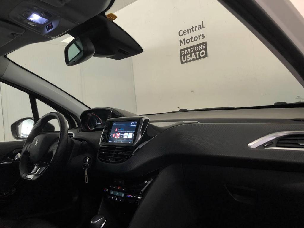 Peugeot 2008 1.2 PureTech Turbo GT Line EAT6