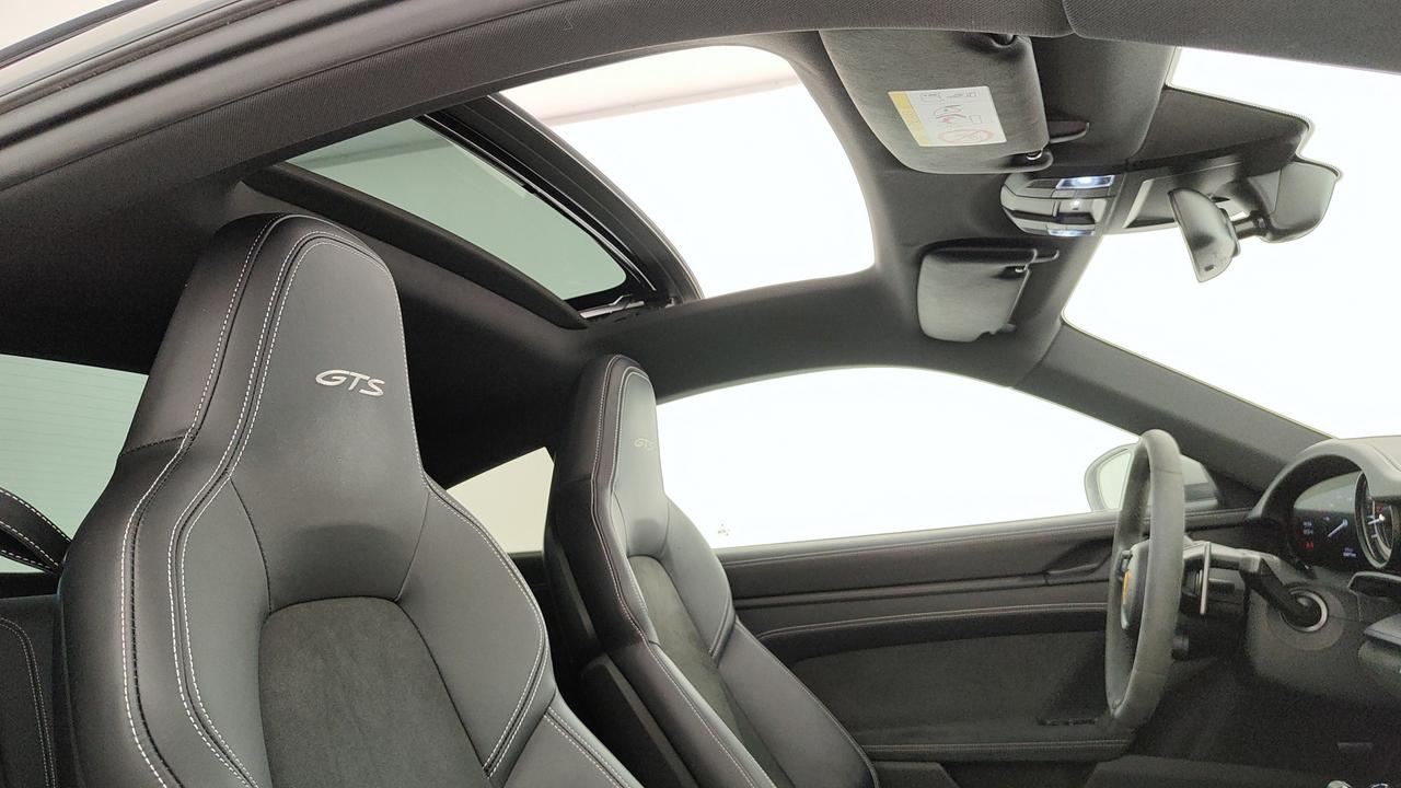 PORSCHE 911 VIII Carrera 992 Coupe - 911 Coupe 3.0 Carrera 4 GTS aut