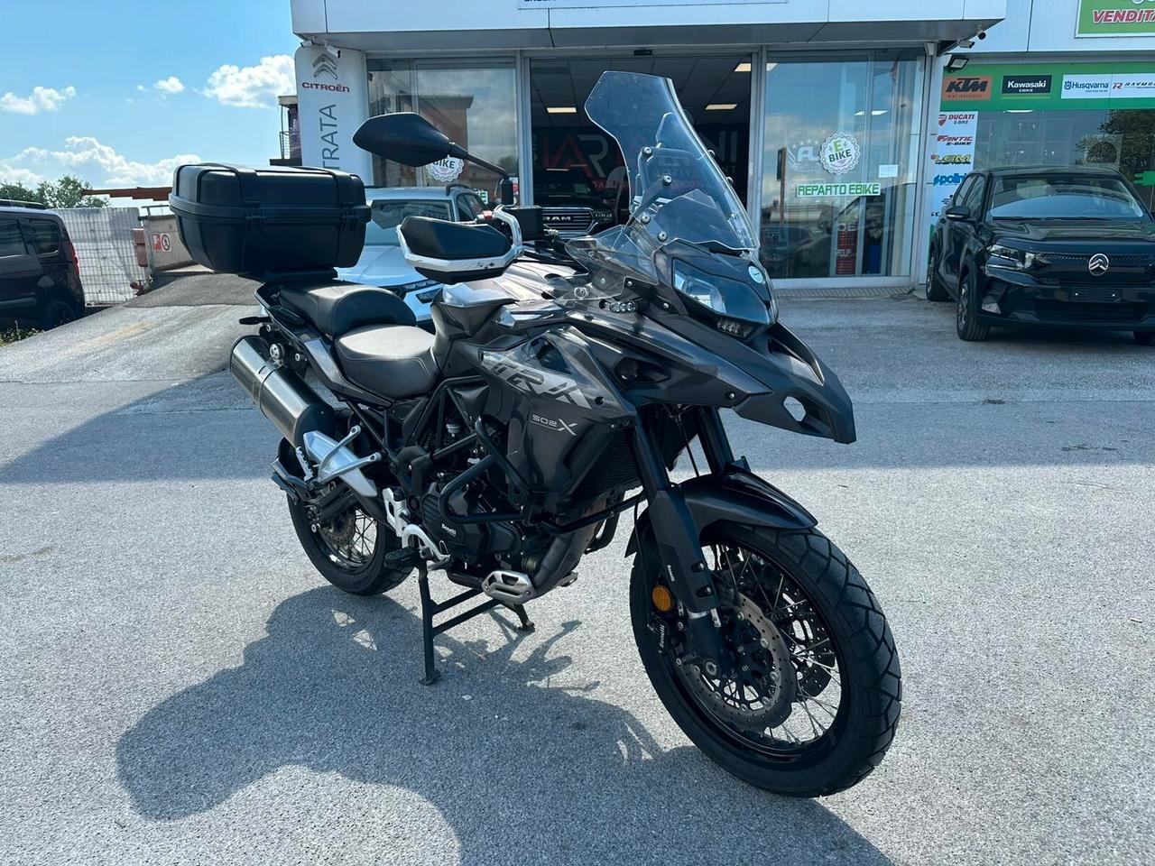 BENELLI TRK 502 X