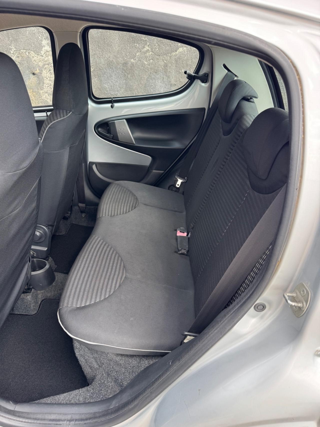 Peugeot 107 1.0 CLIMATIZZATORE