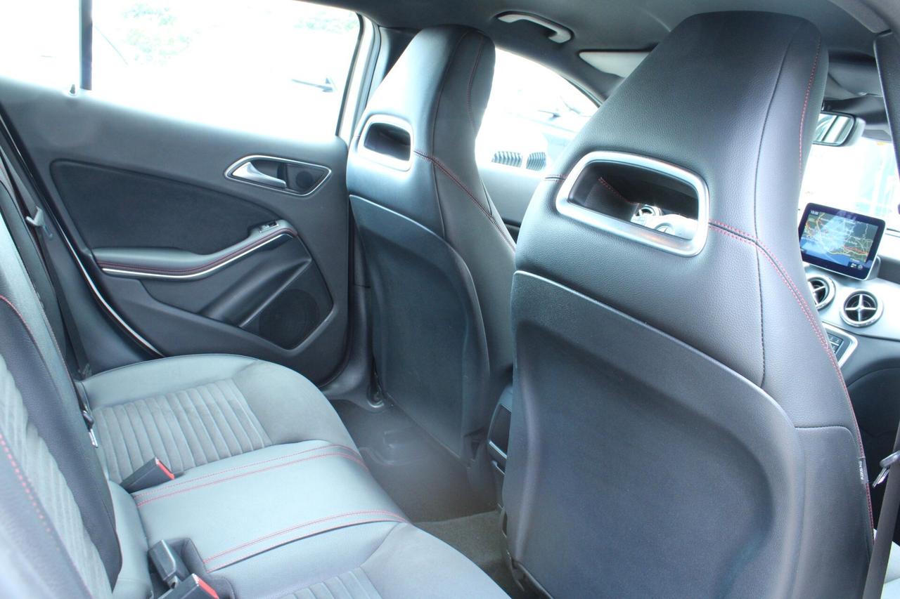 Mercedes-benz GLA 220 d Automatic 4Matic Premium