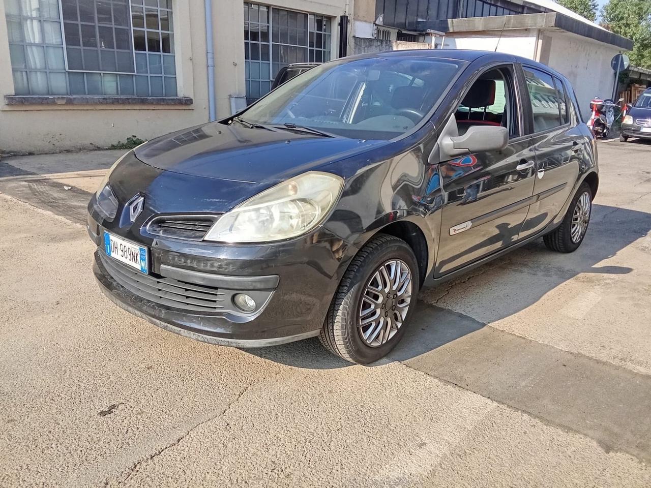 Renault Clio 1.2 16V 5 porte Rip Curl