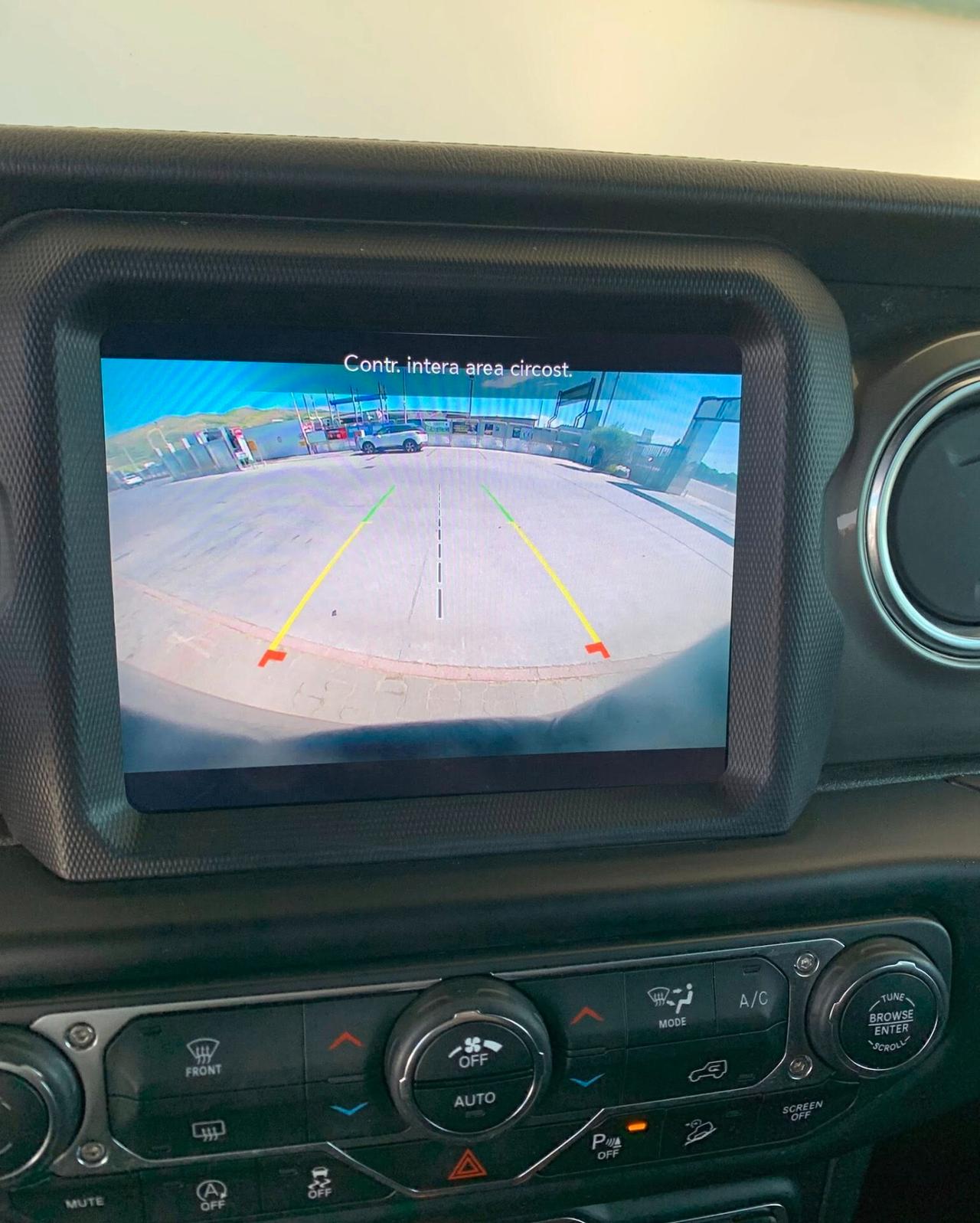 Jeep Wrangler 2.2 Mjt II Sahara