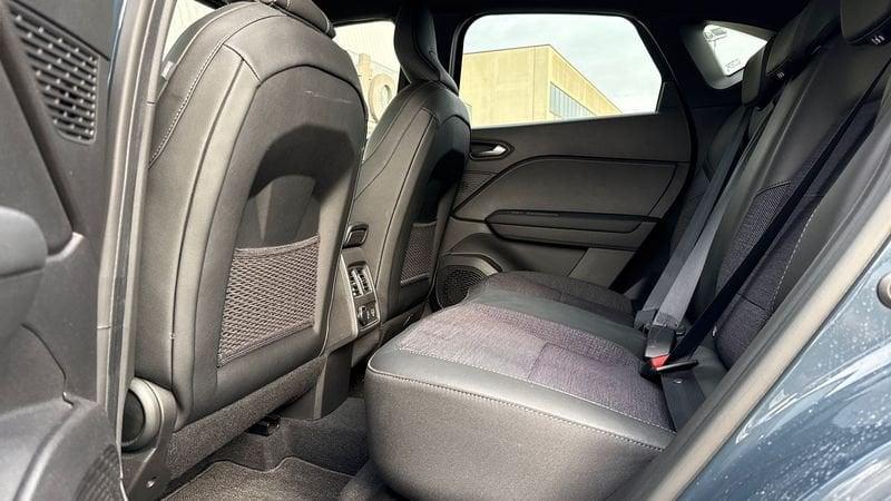 Renault Captur 1.6 E-Tech full hybrid Rive Gauche 145cv auto