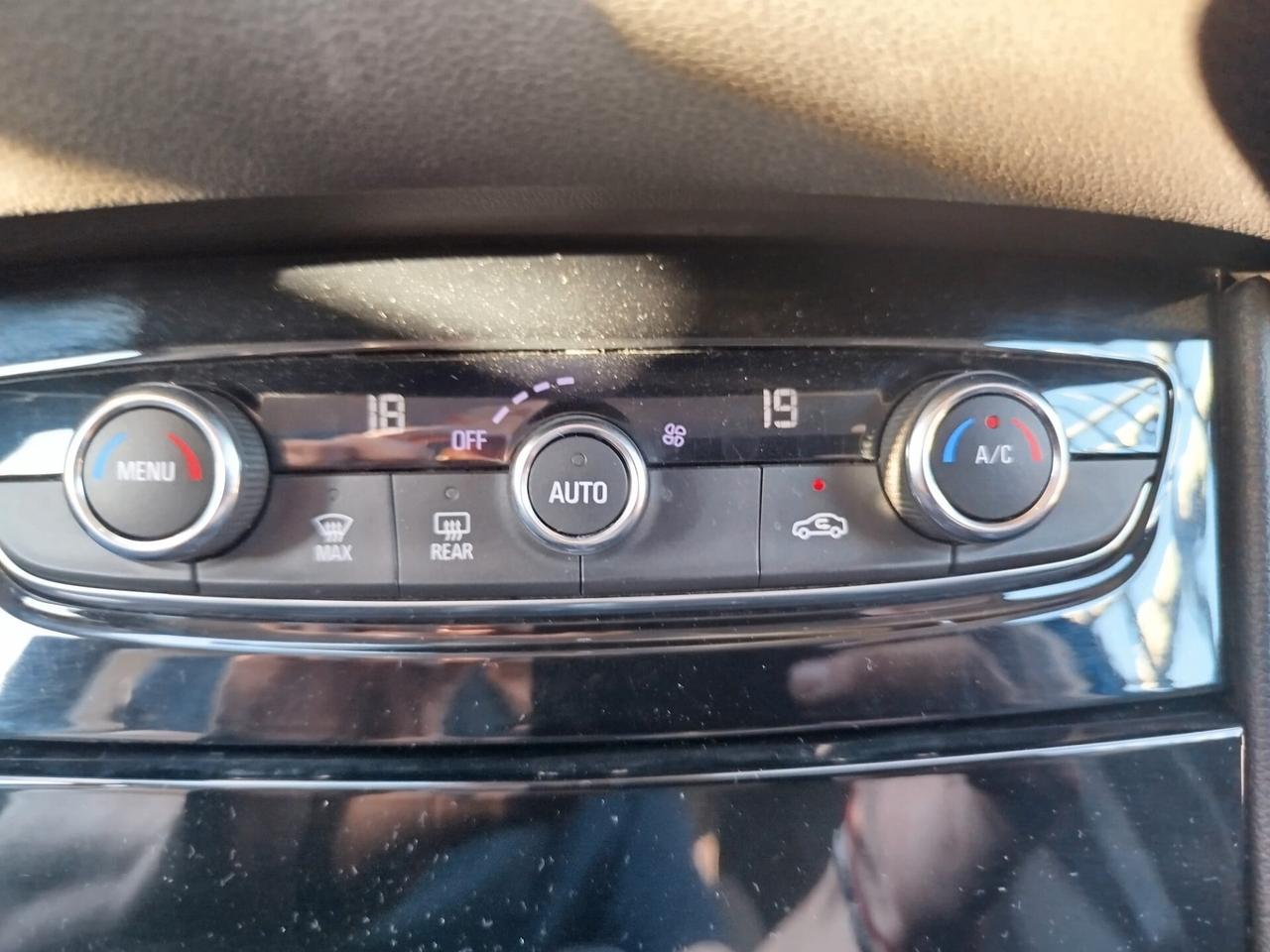 Grandland X 1.5 AUTOM *PREZZO VERO* KM CERTI- GARANZIA 12 MESI
