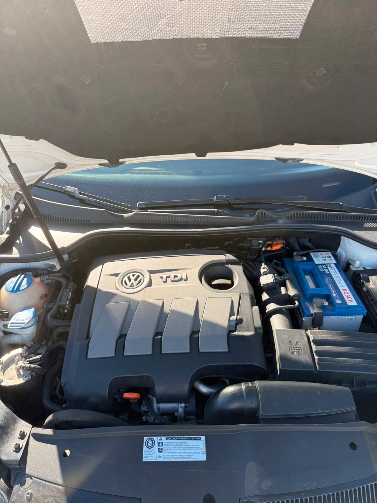 Volkswagen Golf 1.6 TDI DPF 5p. Highline