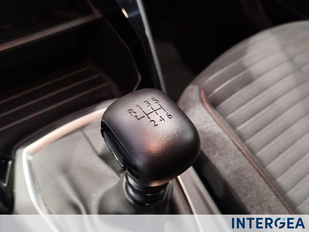 PEUGEOT 2008 1.5 bluehdi Active s&s 100cv N1