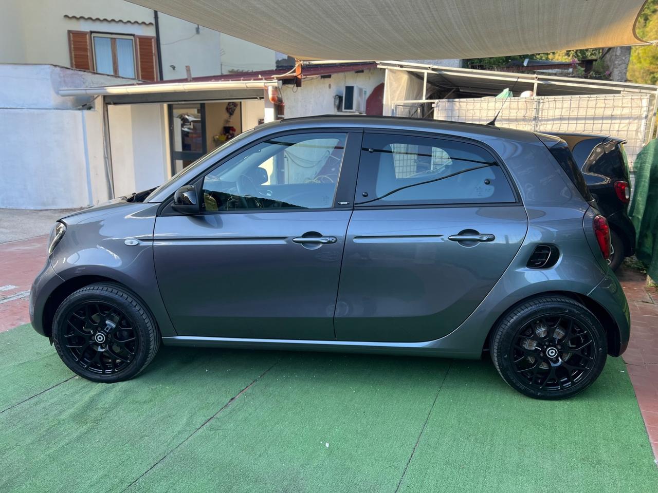 Smart ForFour 0.9 90cv - cabrio -pelle -automatica - Full Optional