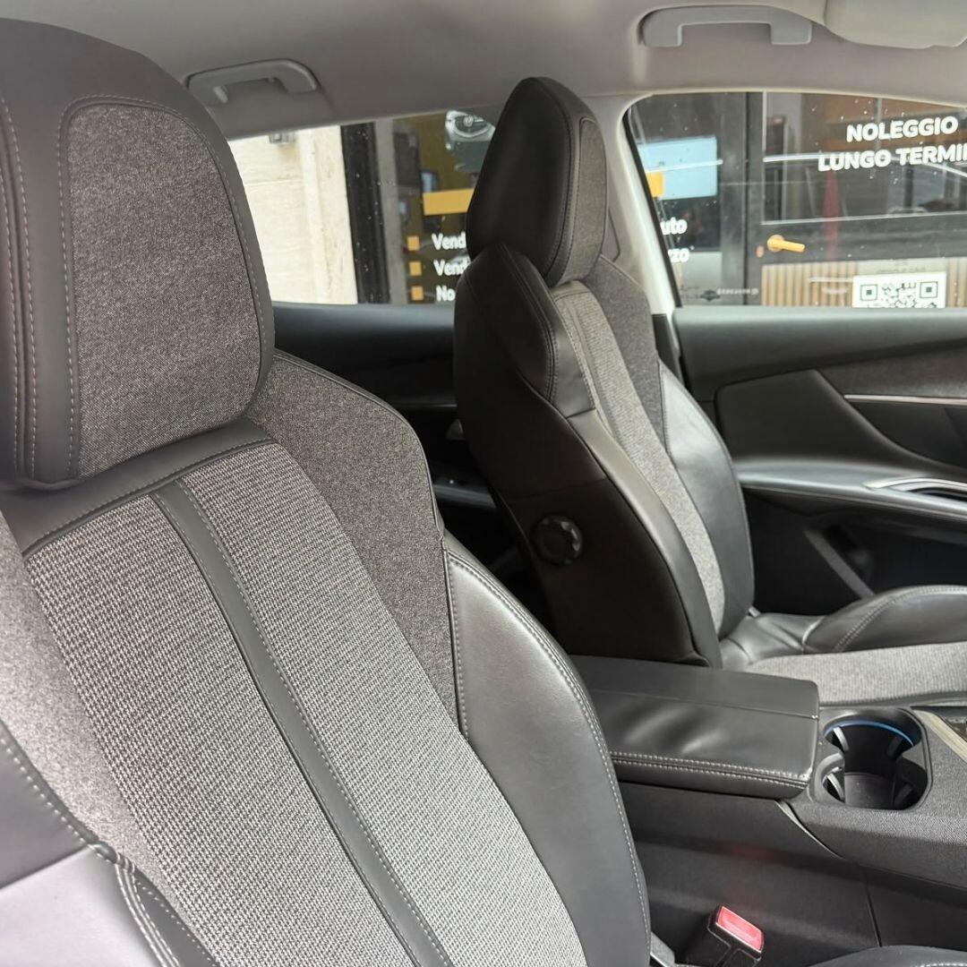 Peugeot 3008 BlueHDi - 120CV