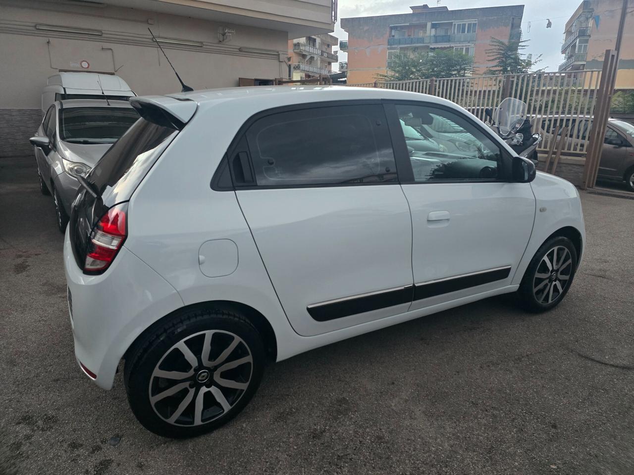 Renault Twingo SCe Live