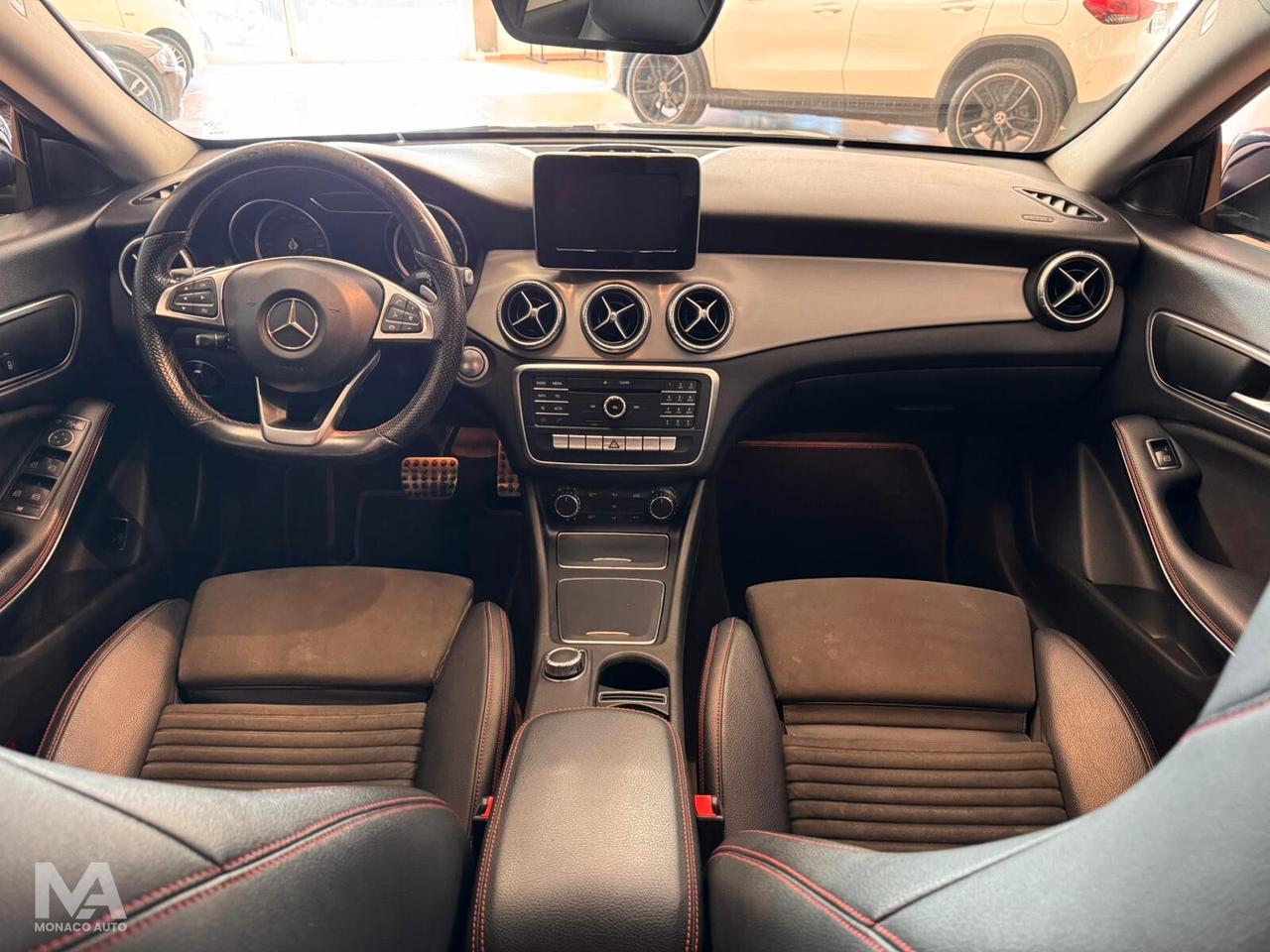 Mercedes-benz CLA 200D 135cv Automatic Premium - 2018