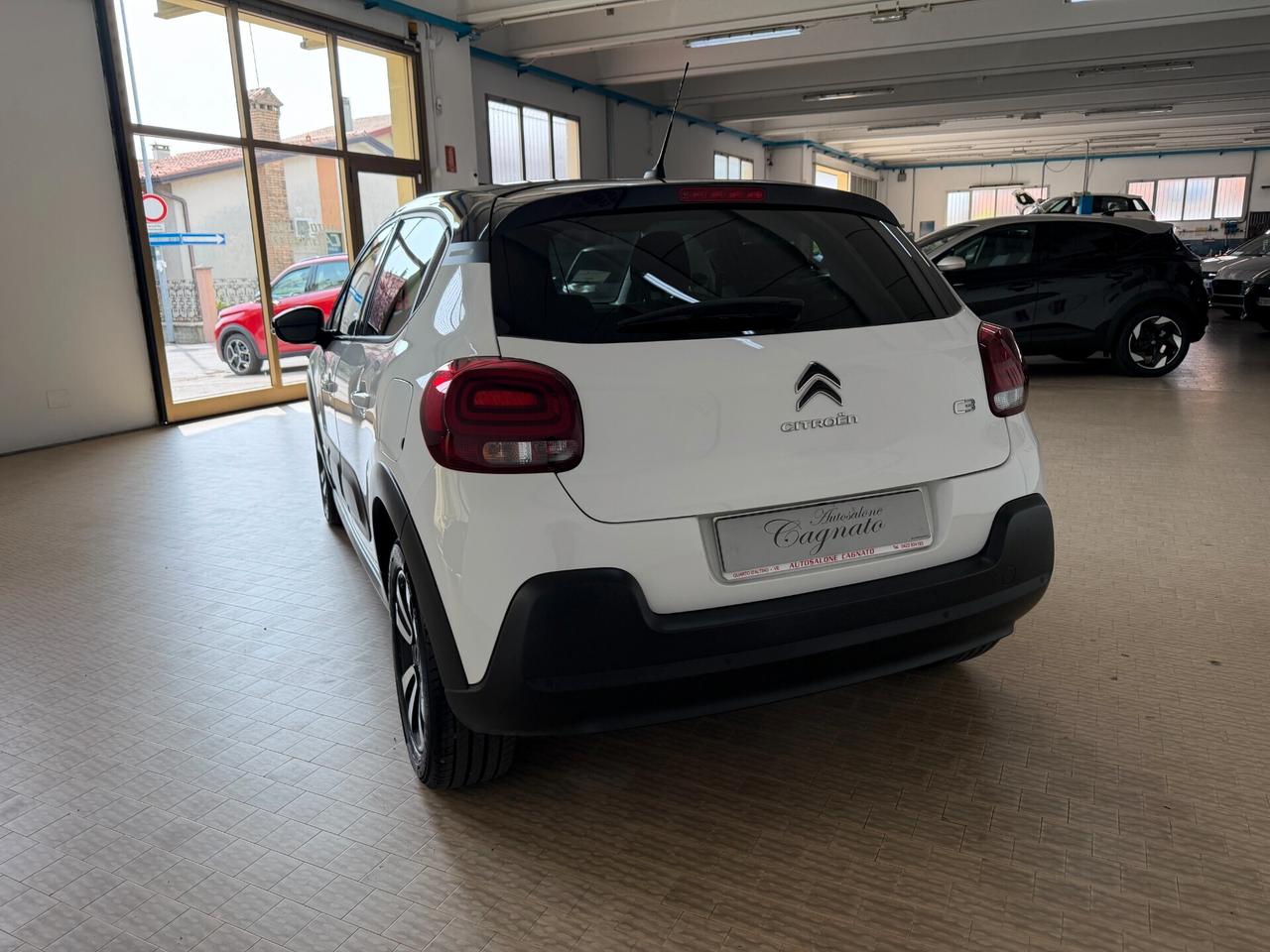 Citroen C3 1.2 83cv Shine Km43000 Neopatentati Bicolore