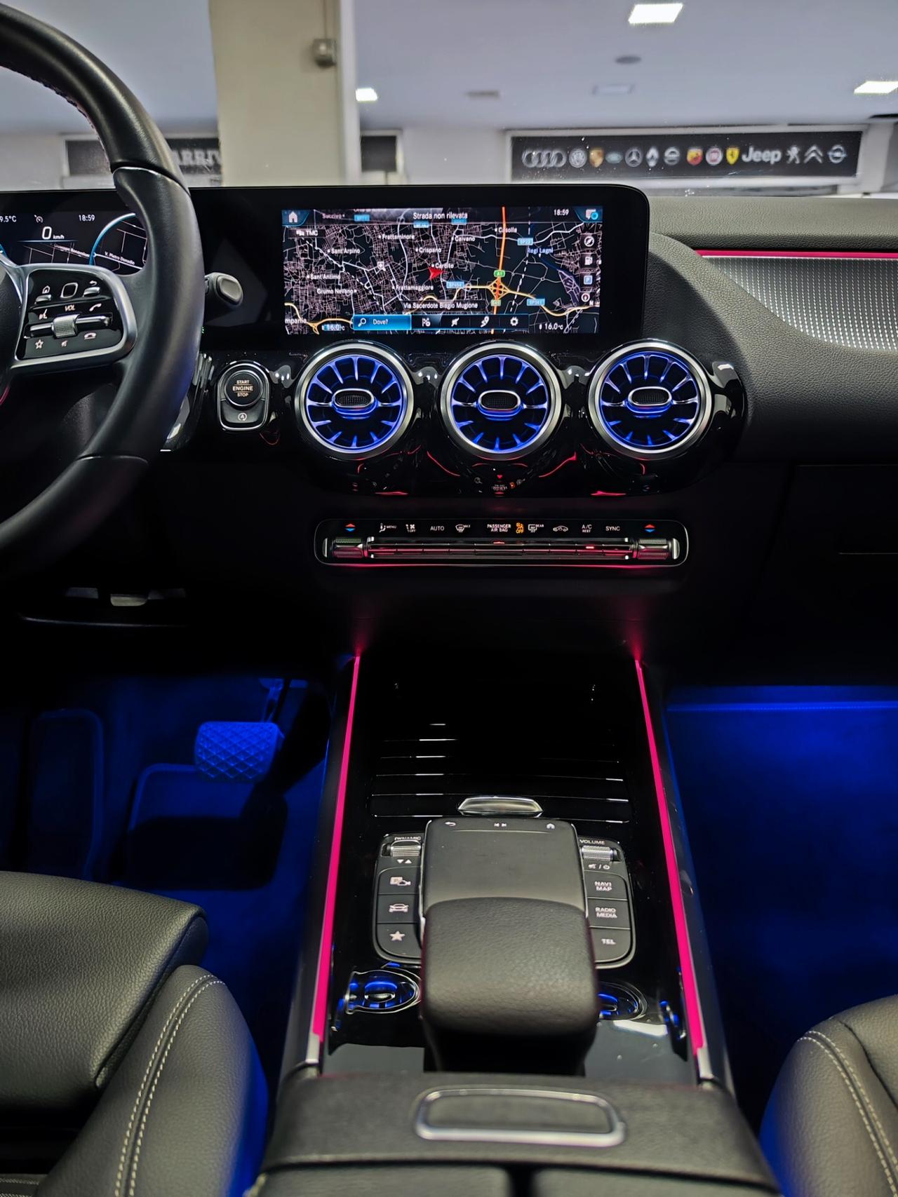 Mercedes-benz GLA 200 d Automatic Sport Plus LED AMBIENTE
