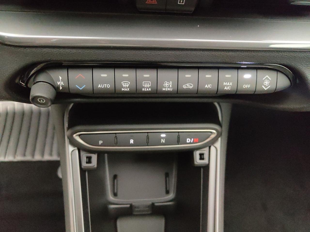 FIAT 600 IV 2023 1.2 MHEV 110CV DCT LA PRIMA