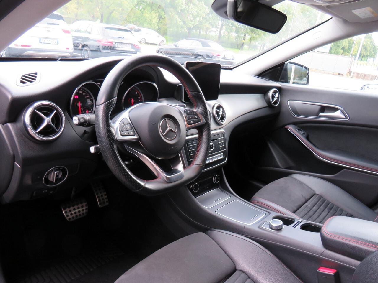 Mercedes-benz CLA 220 d Automatic Premium AMG
