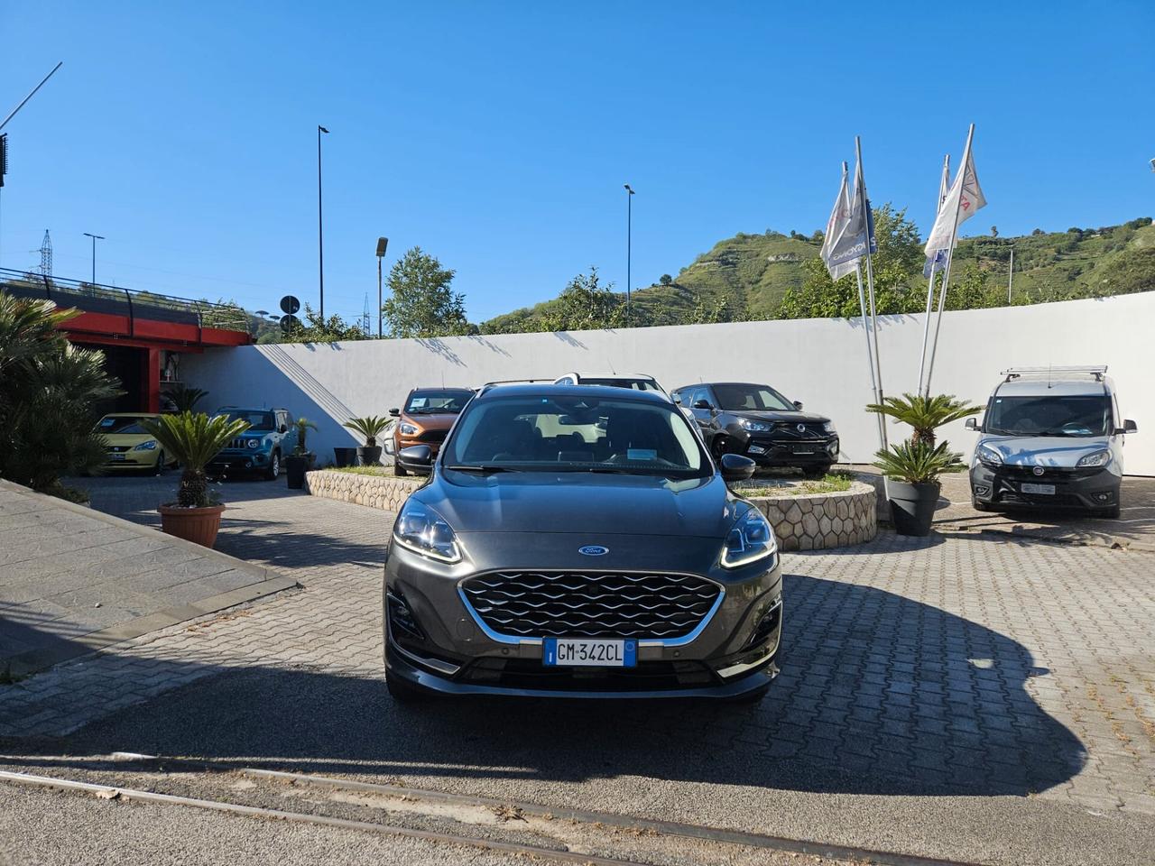 Ford Kuga 2.5 Full Hybrid 190 CV CVT AWD Vignale