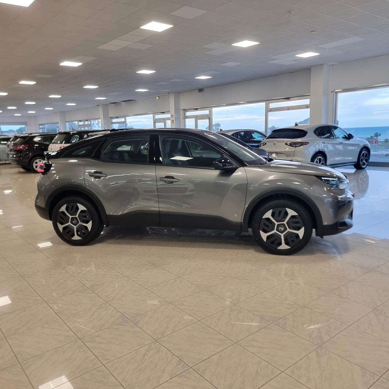 CITROEN C4 PLUS 1.2 BZ 130cv/96kw EAT8 cambio automatico