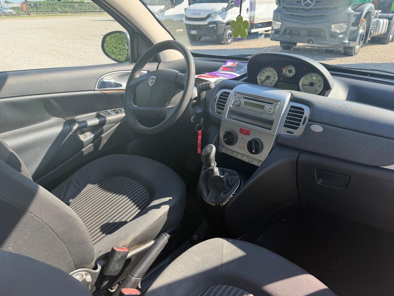 Lancia Ypsilon 1.2 ORO