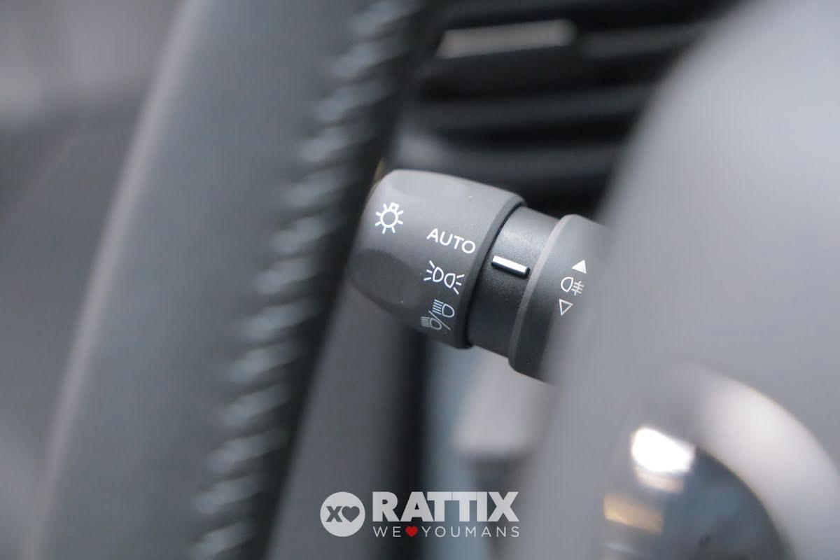 Peugeot 208 1.2 puretech 100CV Allure