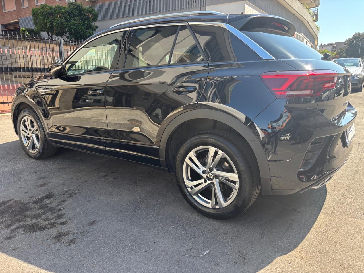 Volkswagen T-Roc 1.5 TSI ACT DSG R-Line