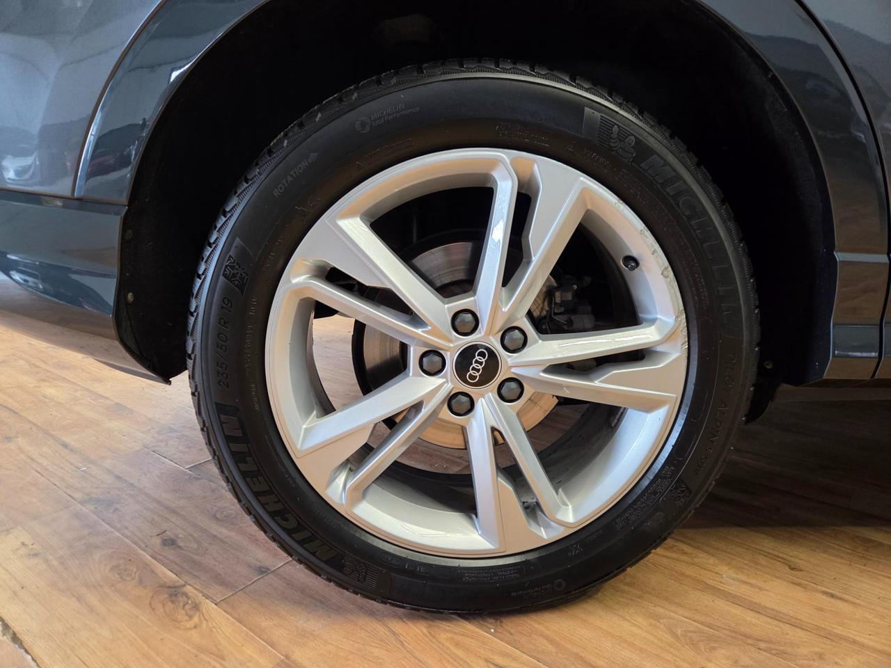 Audi Q3 Sportback 35 2.0 tdi S line edition s-tronic IVA ESPOSTA