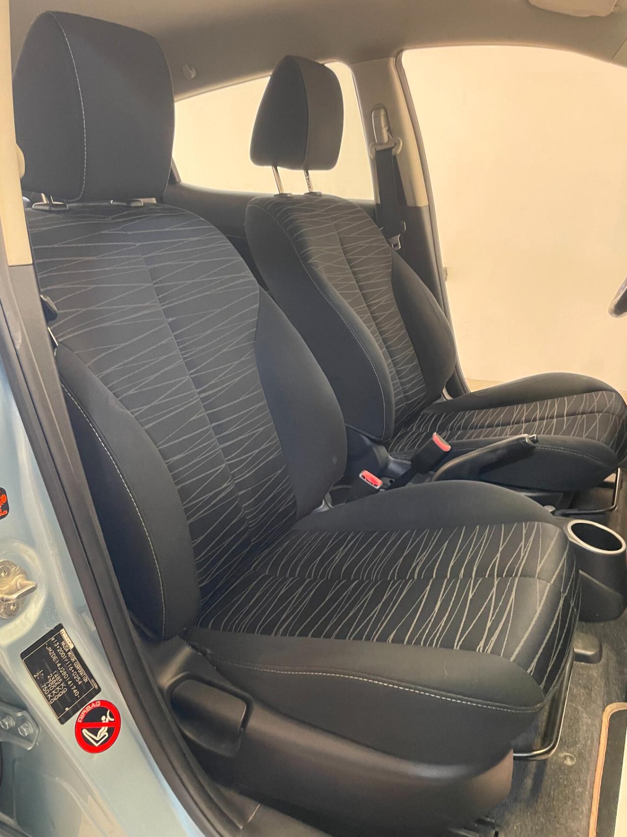 Mazda 2 1.3 5p. Fun FULL NEOPATENTATI TAGLIANDATA