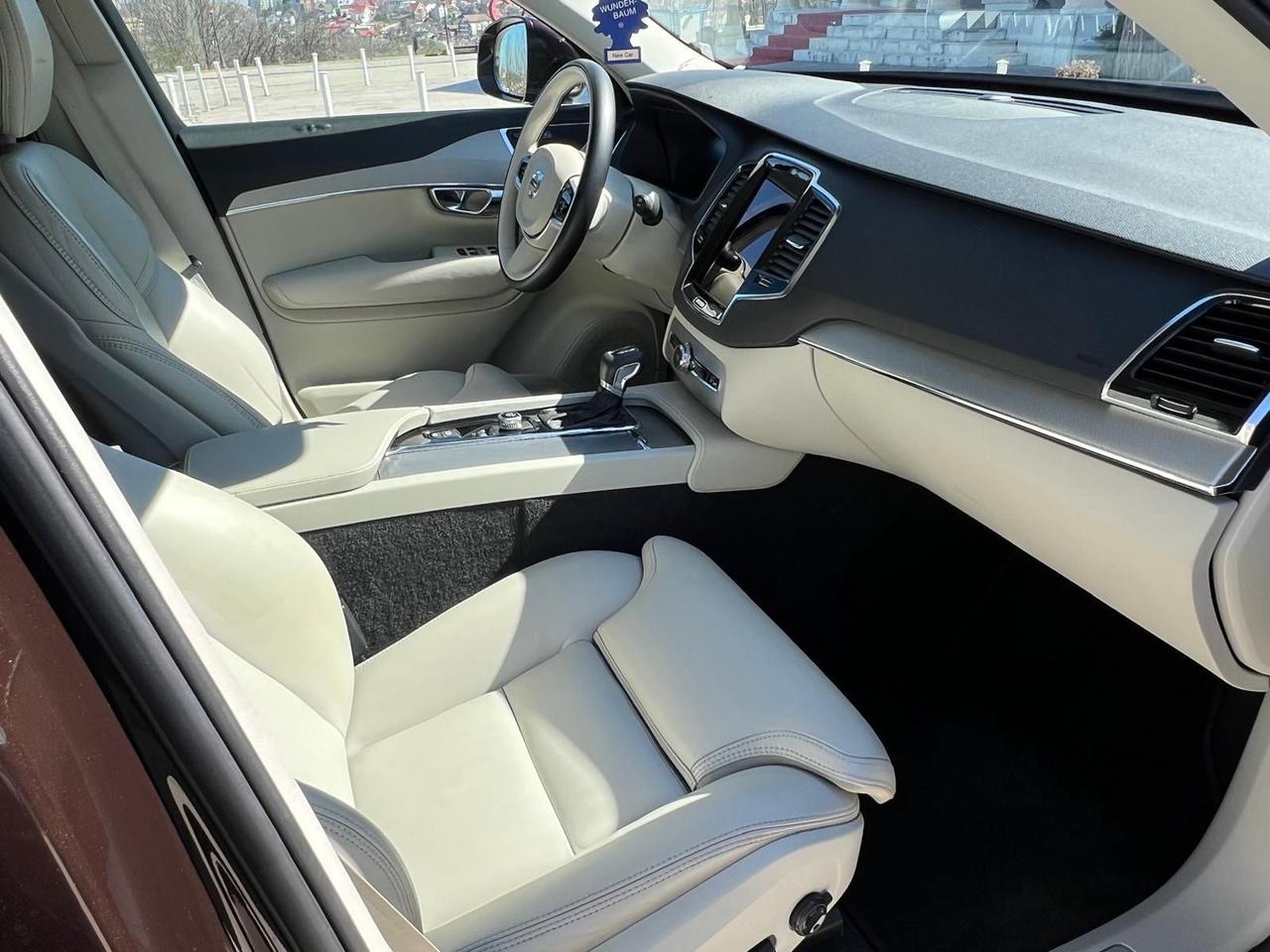 Volvo XC 90 XC90 D5 AWD Geartronic 7 posti Inscription