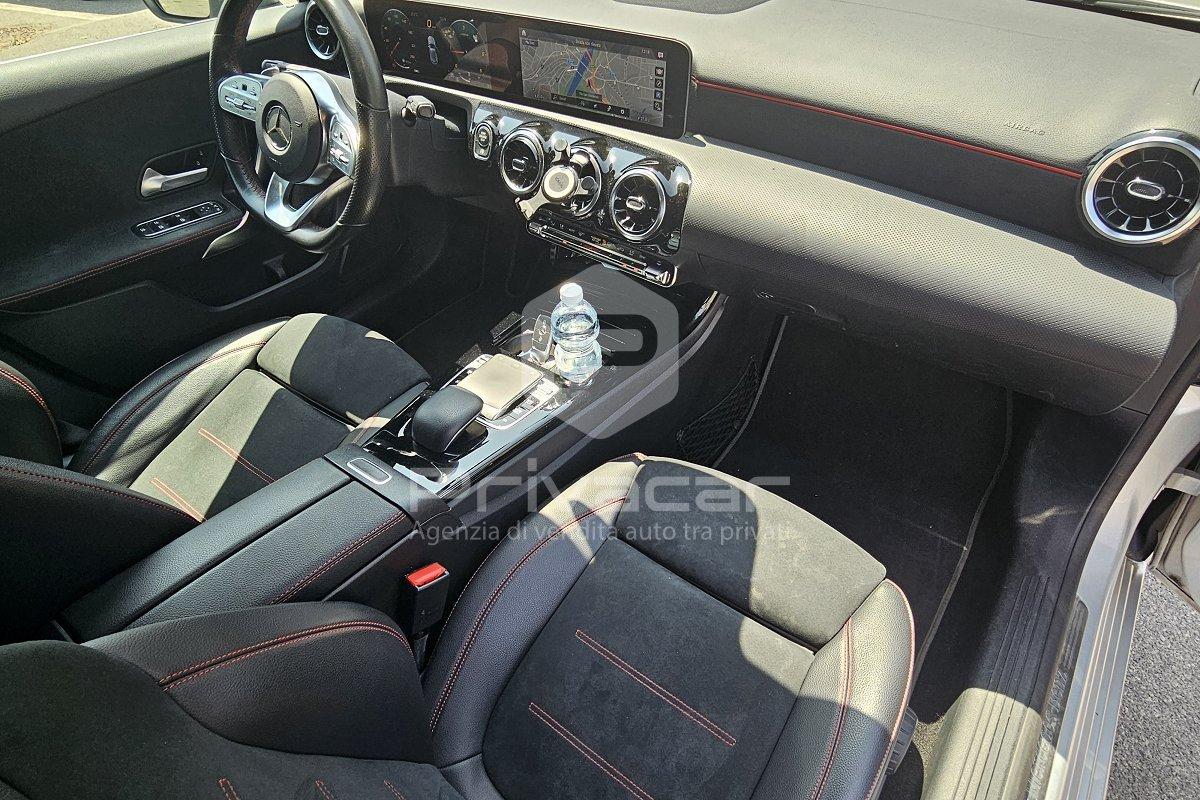 MERCEDES A 180 d Automatic Premium