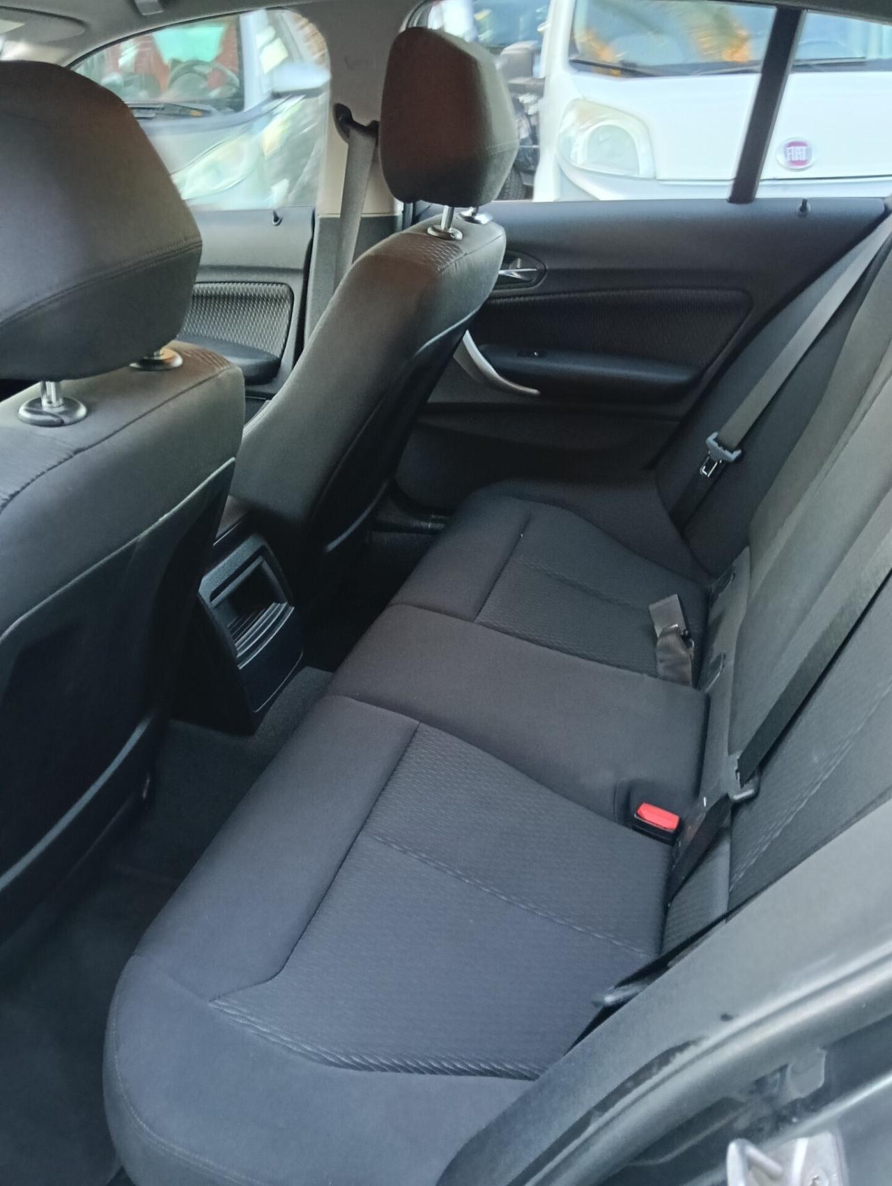 Bmw 116 116d 5p. Sport