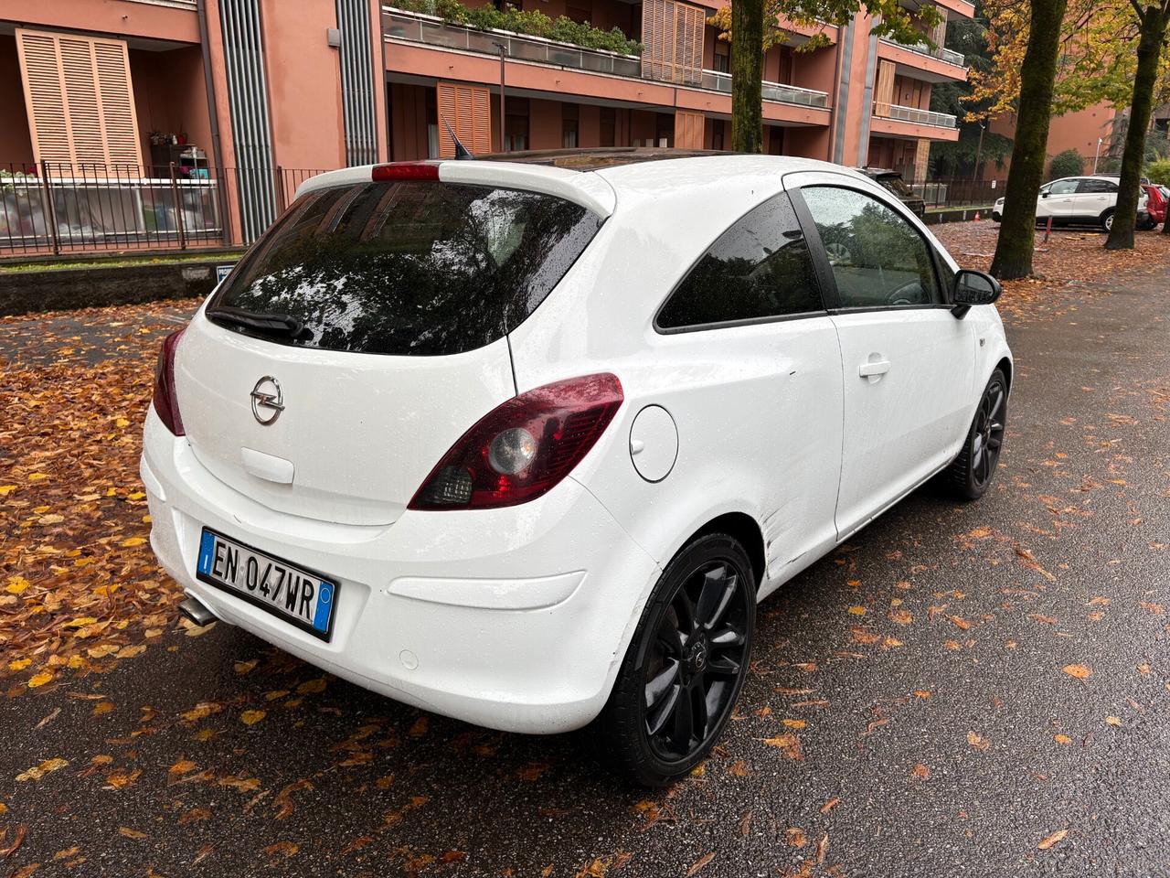 Opel Corsa 1.3 CDTI 95CV F.AP. 3 porte b-color