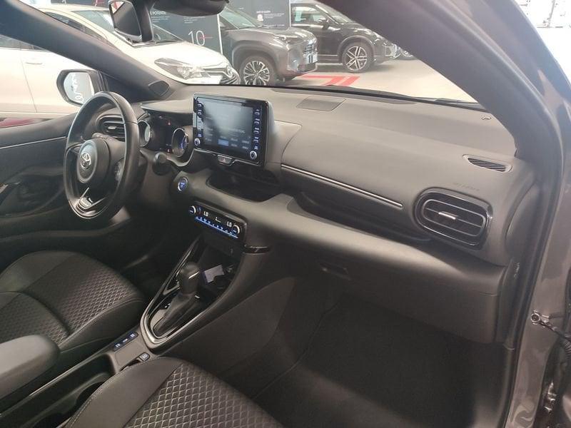 Toyota Yaris 1.5 Hybrid 5 porte Lounge