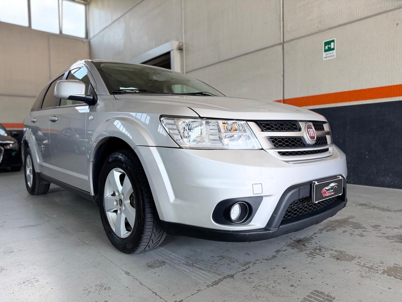 Fiat Freemont 2.0 Multijet 170 CV Urban 7 POSTI