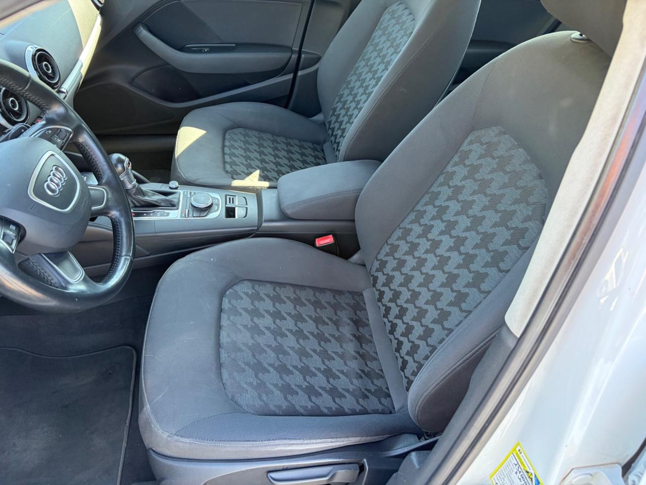 Audi A3 SPB 1.6 TDI clean diesel S tronic Ambiente