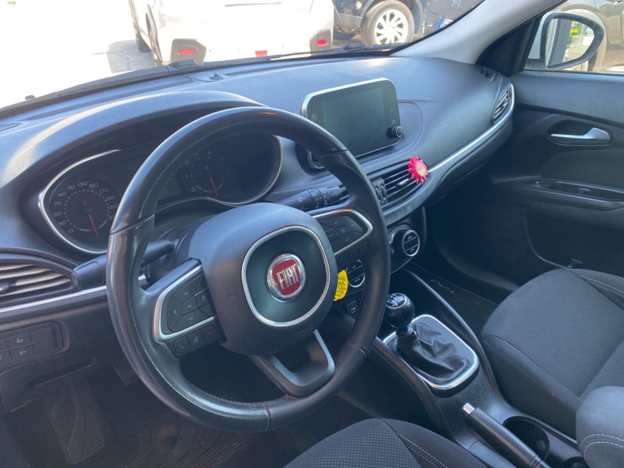 Fiat Tipo 1.6 Mjt S&S SW Lounge -2017