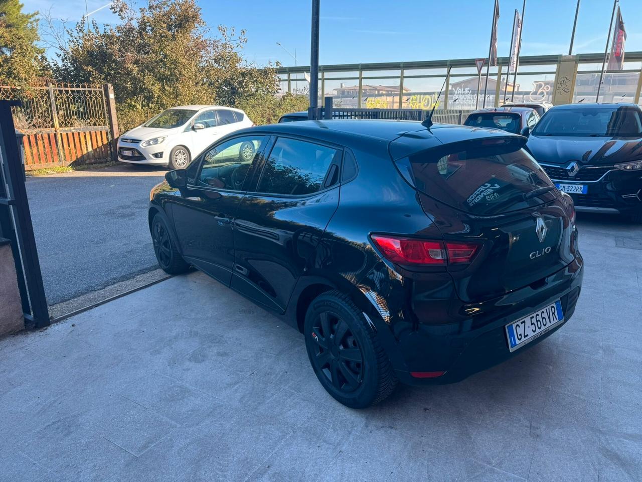 Renault Clio 1.2 75CV 5 porte Life