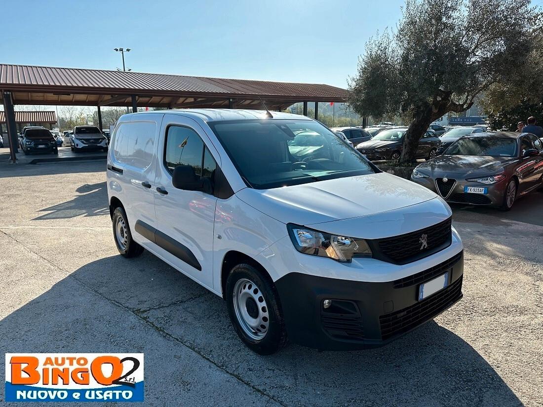 Peugeot Partner BlueHDi 100 S&S PC Furgone Pro